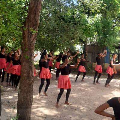 කලාප නර්තන තරගාවලිය අප පාසලේදී