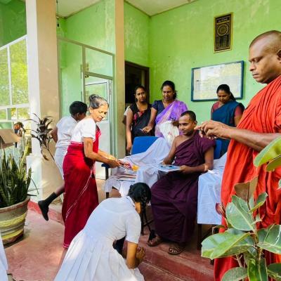 ලෝක ළමා දින ත්‍යාග  බෙදා දීම - 2024