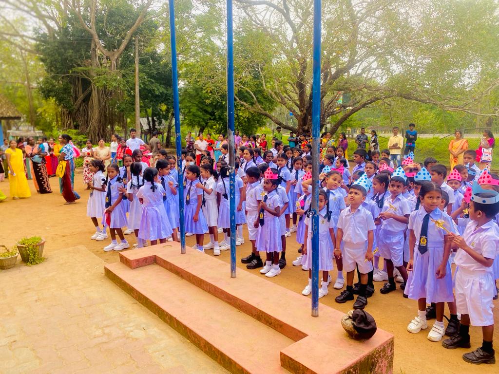 පළමු ශ්‍රේණියට සිසුන් ඇතුලත් කිරීම